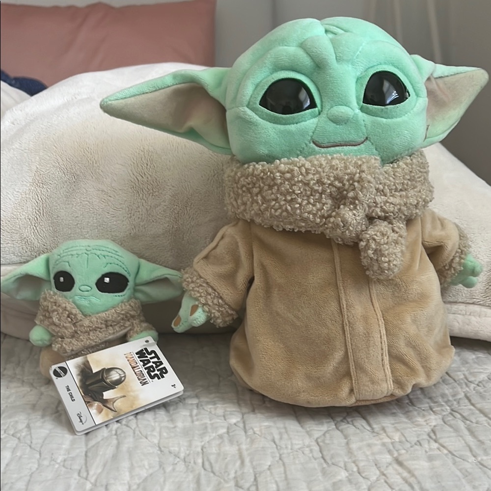 Star Wars Grogu Stuffed Animals Green and tan